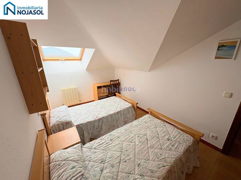Foto f44470ea-cca0-420a-ade5-0105521d9789. Rent flat with heating parking in Palacio Noja