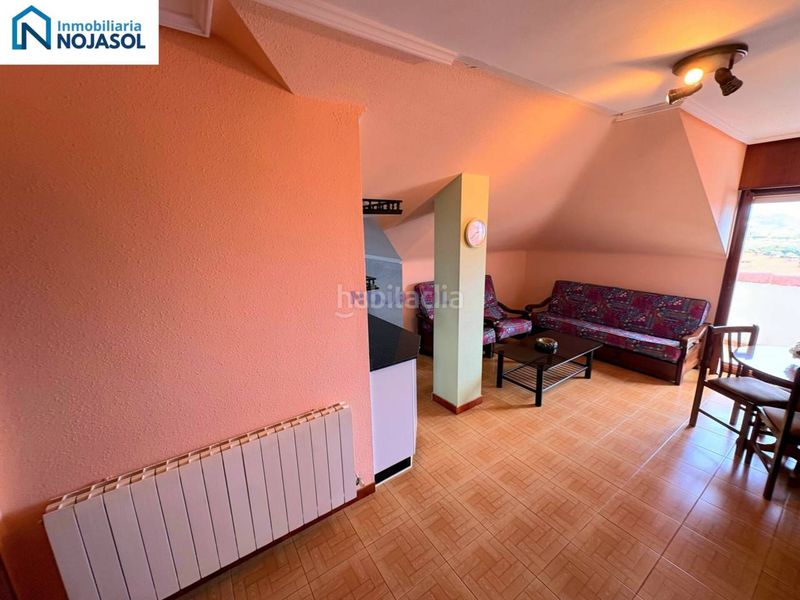Foto fe497266-41da-40b9-a36c-ff126400fbef. Rent flat with heating parking in Palacio Noja