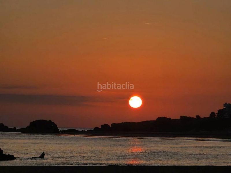 Foto 4c7848c4-742b-4f5e-be10-2ee2fd7ebe4f. Aparcament cotxe a Helgueras Noja