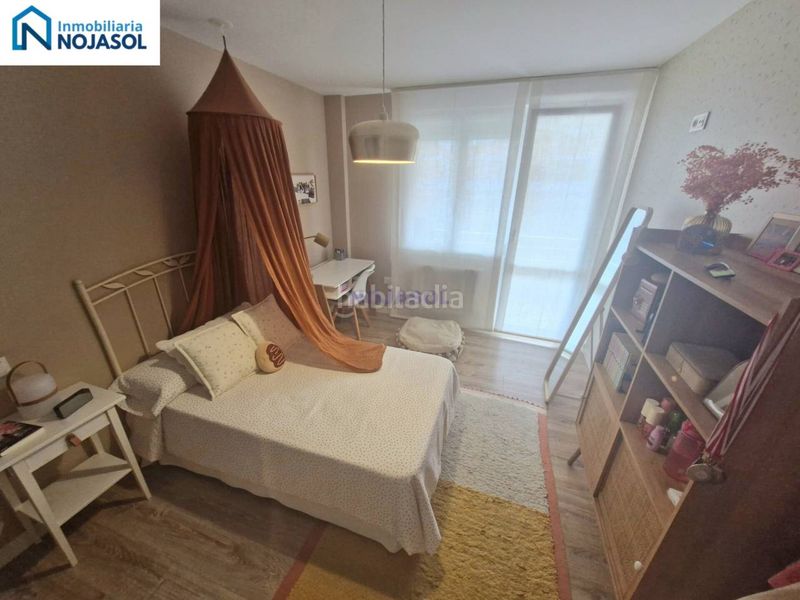 Foto af5156f8-8d2b-4fb0-a8ac-fa5761543695. Pis amb calefacció aparcament a Tregadín Noja