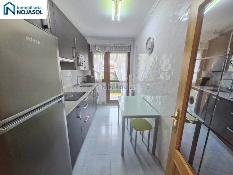 Foto f0ee1af8-e853-49cd-894c-fac0cdb85462. Apartament amb calefacció aparcament a Palacio Noja