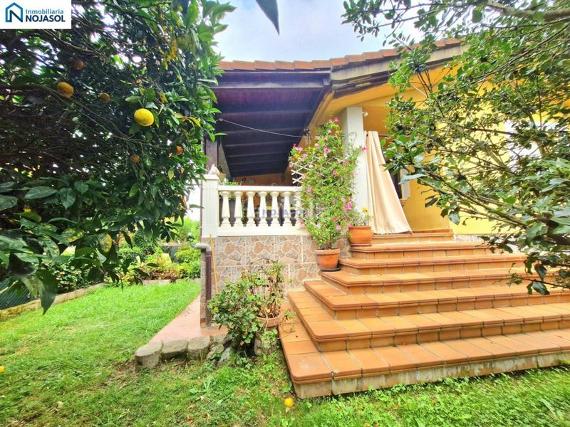Foto 115c4066-6268-4153-80ce-f3d4d8f63bc6. Casa aparellada amb calefacció aparcament a Argoños