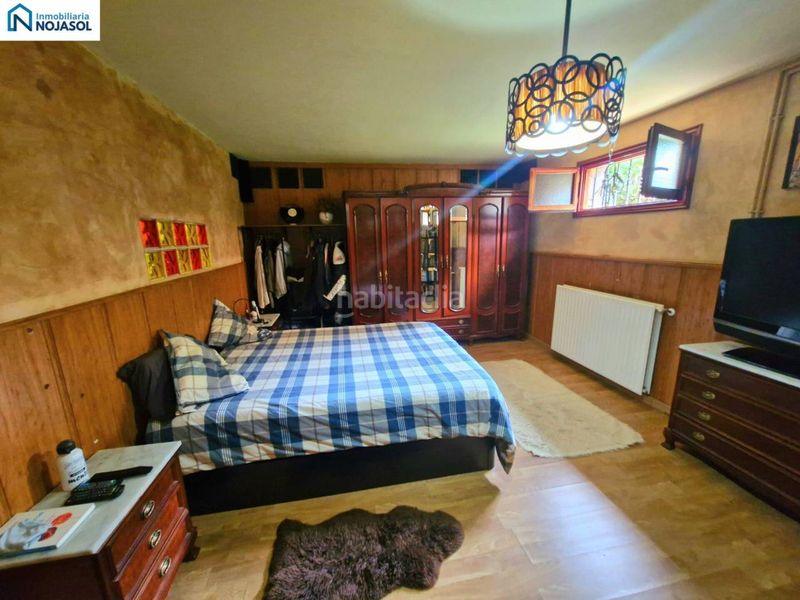 Foto c3be7e5f-1f20-40ce-a996-71e04d04839f. Casa aparellada amb calefacció aparcament a Argoños