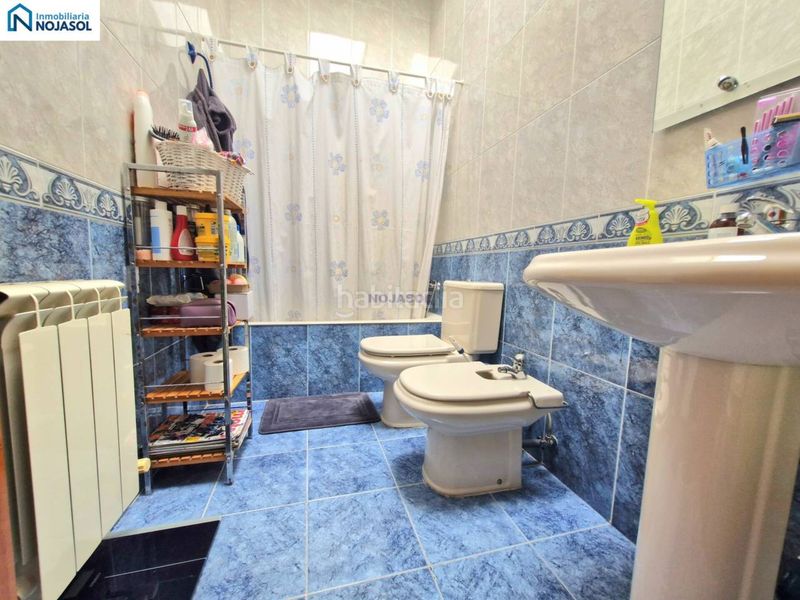Foto ec8b8794-6793-40cd-b87e-54aee6838051. Casa aparellada amb calefacció aparcament a Argoños