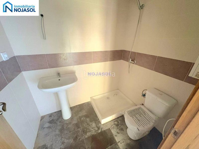 Foto 72366d81-2309-4bc0-9449-36c94c0d0cc0. Towny house with heating parking in Ruesga