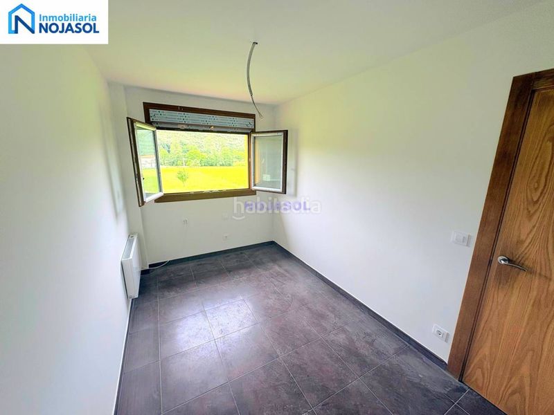 Foto a785b5ce-e2ed-4243-8078-272734bed82e. Towny house with heating parking in Ruesga
