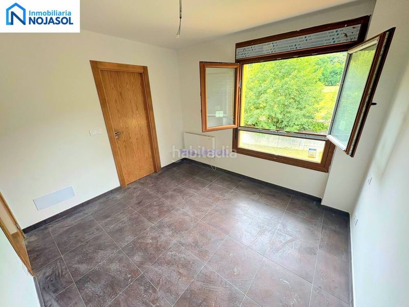 Foto bcd35877-0ddc-4577-b6e9-03bf033e5b29. Towny house with heating parking in Ruesga