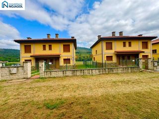 Maison jumelée  Calle ruesga. Ref.000805 promoción de 6 chalets pareados en ruesga