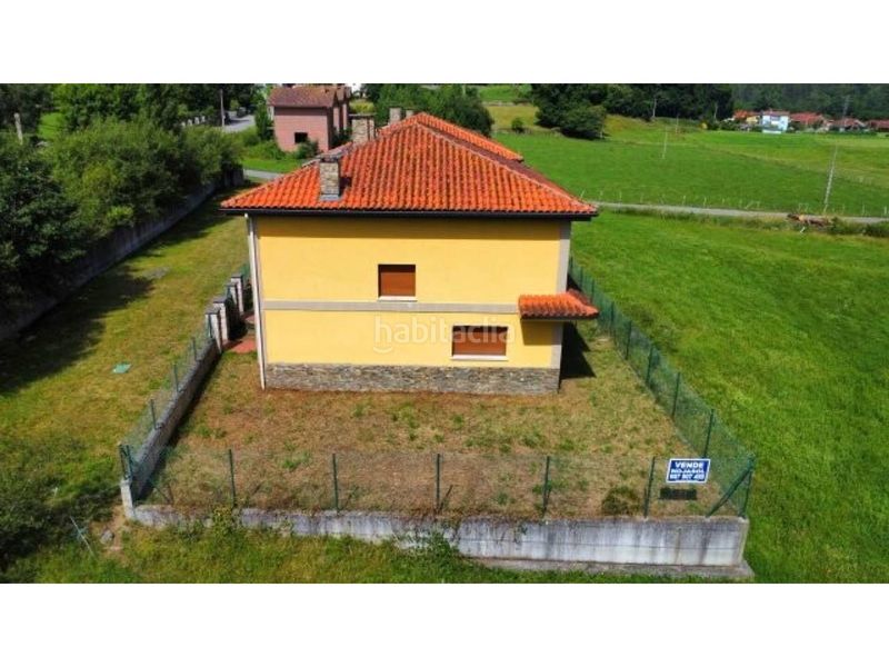 Foto cf6f6383-b2b2-4a9d-bae4-ec5aea3bdacb. Towny house with heating parking in Ruesga