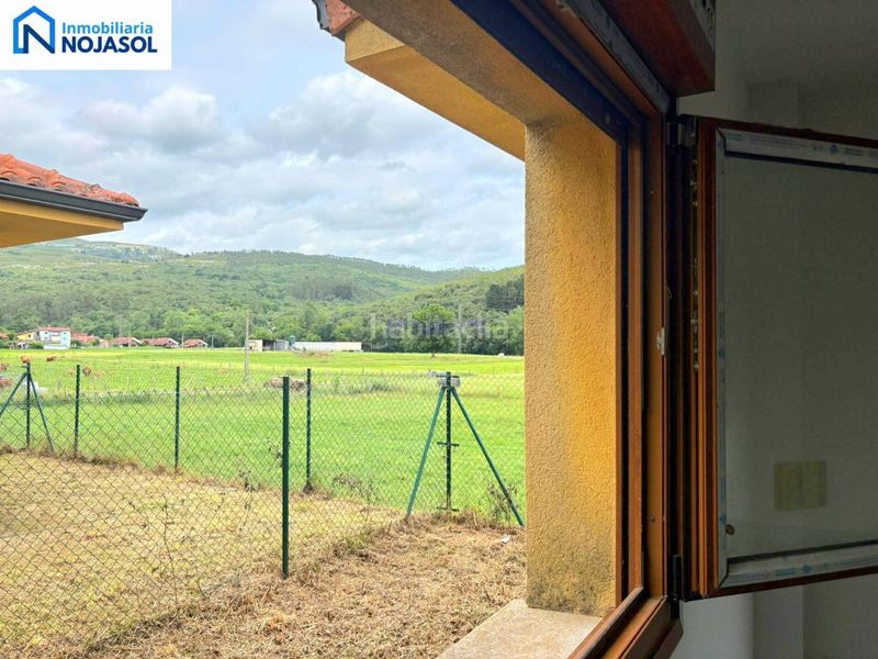 Foto e76e7269-a5b5-47c6-a956-1161140025f7. Towny house with heating parking in Ruesga