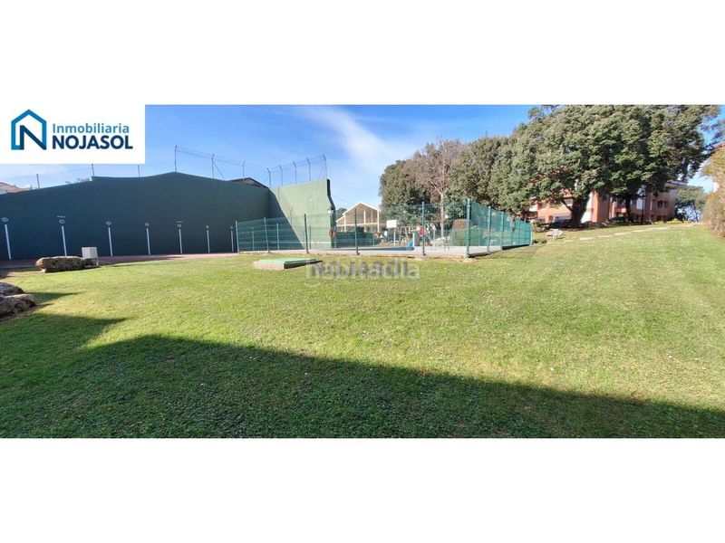 Foto 01d4e4a1-5e0b-41f2-9bf5-9a17116d486d. Apartament amb calefacció aparcament piscina a Pedroso Noja