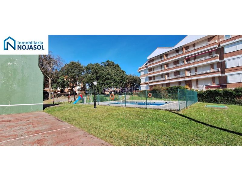 Foto 118b1830-ea2c-4469-8419-c660b7241634. Apartament amb calefacció aparcament piscina a Pedroso Noja