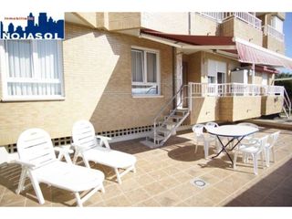 Rent Flat  Avenida santander 31. Ref.002295  alquiler temporal   bajo con jardín con orientación
