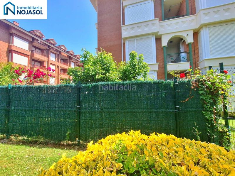 Foto 1b815c89-111c-4e27-af04-39228e9d9dcb. Rent apartment with heating parking in Palacio Noja