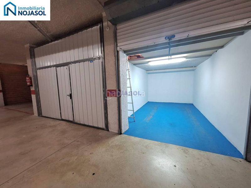 Foto 629d601f-3253-4e64-81c5-d468f028504b. Rent apartment with heating parking in Palacio Noja