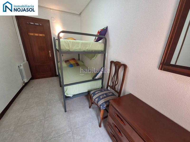 Foto 995cbbcb-43ce-4c60-a8e0-3fd11f7391e2. Rent apartment with heating parking in Palacio Noja
