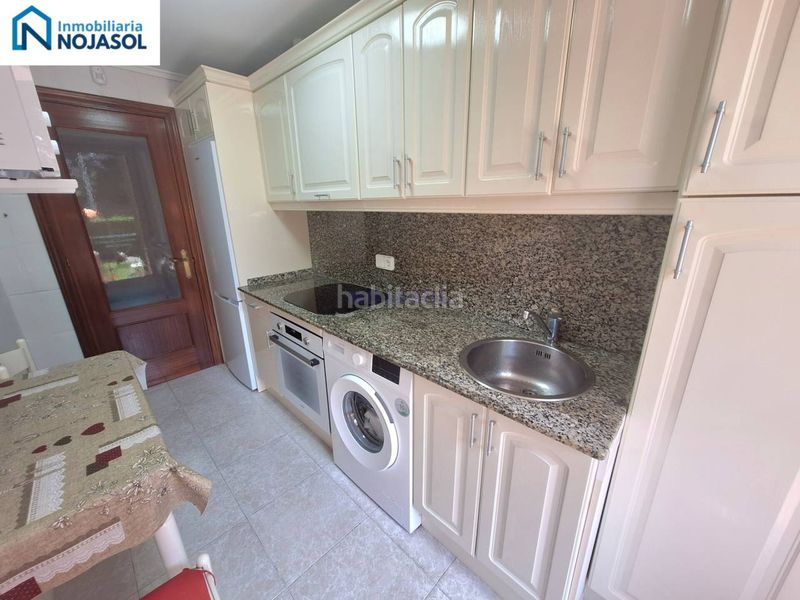 Foto cd9957a4-bb57-4ef3-b526-98034a0326db. Rent apartment with heating parking in Palacio Noja