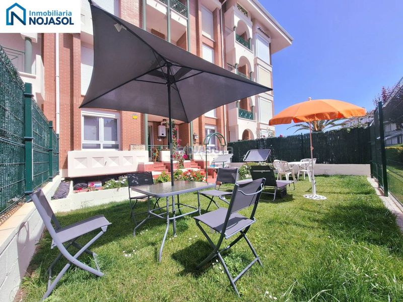 Foto fcb8de55-ad01-4a4e-a22c-0ba745f1ee40. Rent apartment with heating parking in Palacio Noja