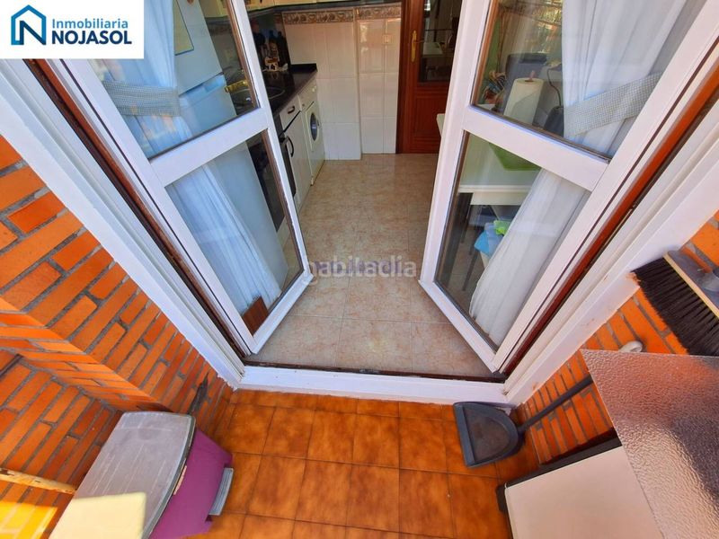Foto 02401b2e-296a-4382-aecb-044877b5c9de. Apartament amb calefacció aparcament piscina a El Arco-Rota-Fonegra Noja