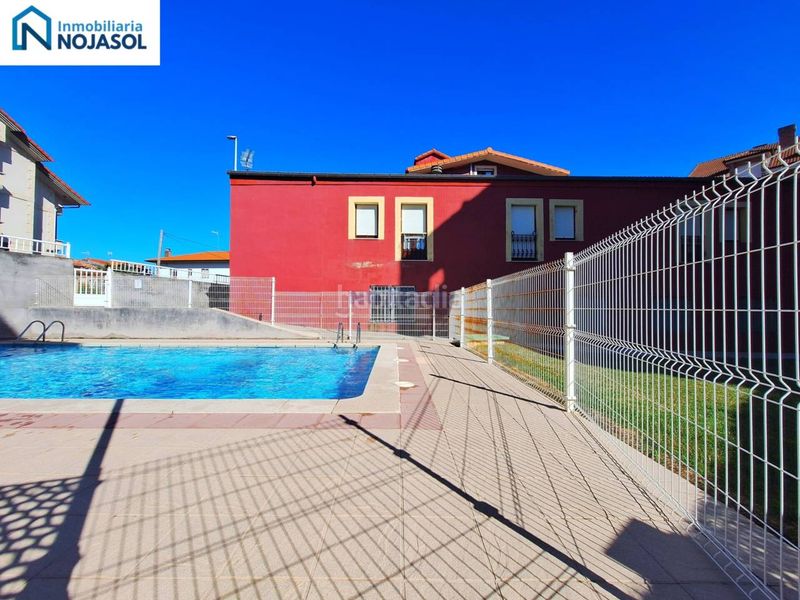 Foto fdc132a5-f627-4802-9a97-fa07b0d3adaf. Apartament amb calefacció aparcament piscina a El Arco-Rota-Fonegra Noja