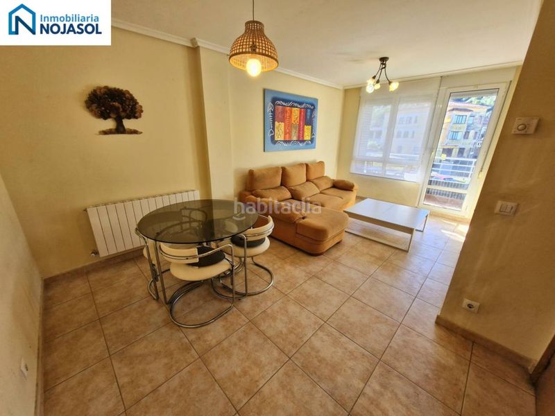 Foto 02aa6243-922e-4bc6-abb0-009790e02ee2. Apartament amb calefacció aparcament a Hazas de Cesto