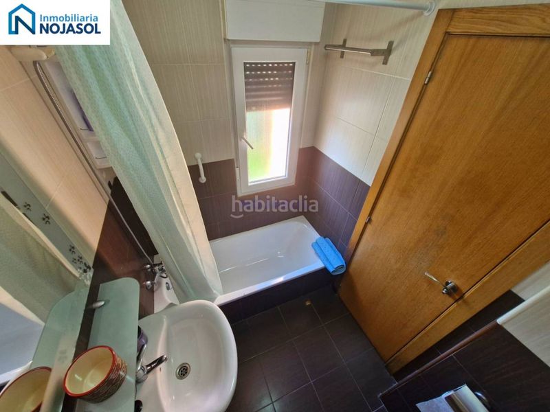 Foto 9542d90b-ea08-4cdd-bd68-87fdaa184c56. Piccolo appartamento con riscaldamento parcheggio piscina in Meruelo