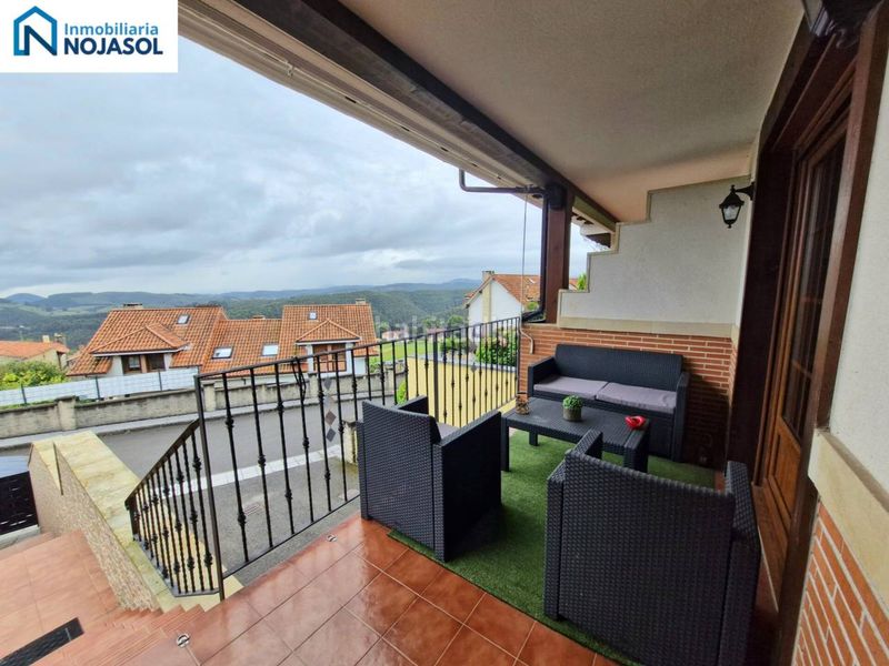 Foto 4d05378a-e524-4e98-8d07-8a7587e5453d. Casa adossada amb calefacció aparcament a Hazas de Cesto