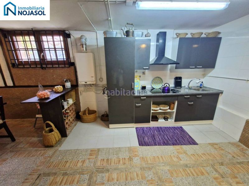 Foto fdaacab7-fb80-4260-a974-743b9c4bcf08. Casa adossada amb calefacció aparcament a Hazas de Cesto
