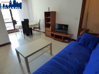 Location Appartement à Marques de velasco 5. Ref. 002447 piso 2hab. centro. con ascensor y garaje.