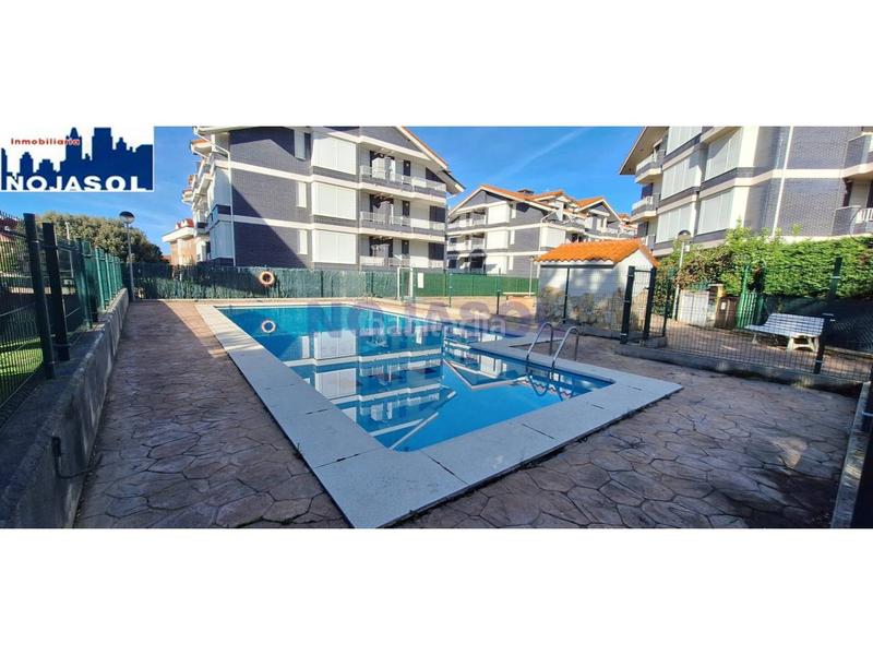 Foto 35361b8d-bdd4-4965-bec0-3f3fd80cddf1. Miete appartement in alcarite 15 in Pedroso Noja