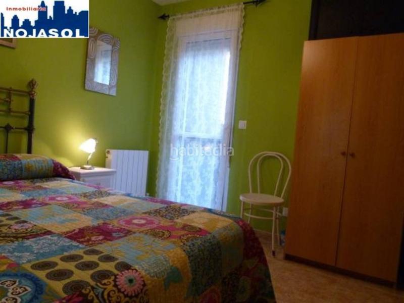 Foto 16e90c6f-bb14-487e-b2e0-a924e7f388e1. Alquiler piso ref.002075 precioso bajo con jardin de 2 habitaciones urb con piscina en Noja