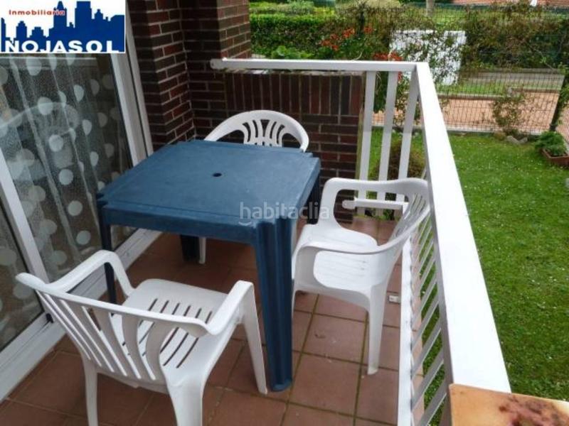 Foto 42a8b091-cfb0-41cd-8c41-c37fec0ebf81. Alquiler piso ref.002075 precioso bajo con jardin de 2 habitaciones urb con piscina en Noja