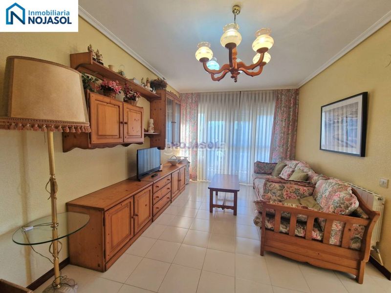 Foto 47ba9498-83ee-48ad-8774-21795d018bba. Miete appartement in calle los nogales 14 in Palacio Noja
