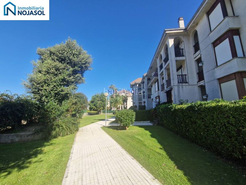 Foto 4cc2f322-7a41-4c6e-83dd-f9bae5d27f46. Miete appartement in calle los nogales 14 in Palacio Noja