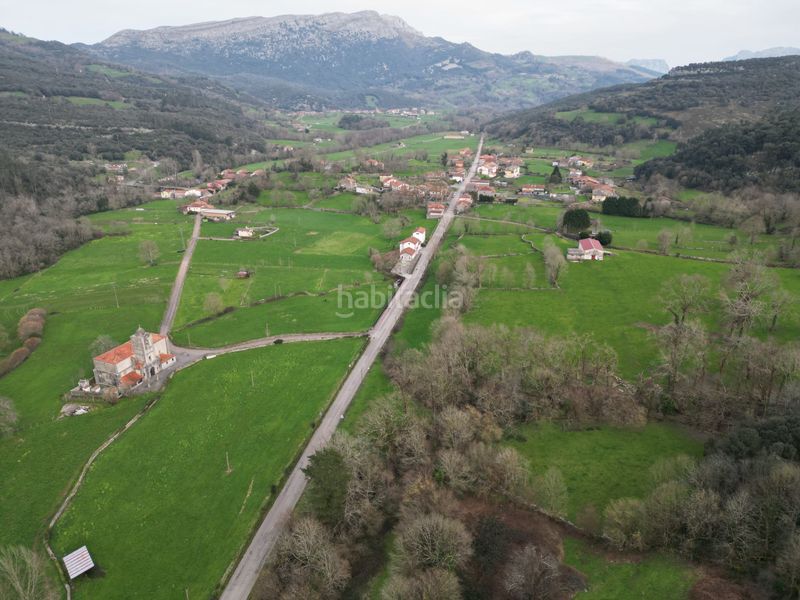 Foto 05d38c8f-8f91-4290-a6d0-9780dbd79927. Towny house 103m<sup>2</sup> in barrio riba 37 in Ruesga