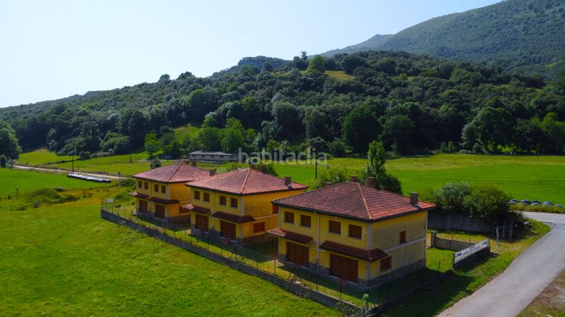 Foto f807b5d8-507c-4e5b-b732-7f6765f24bf8. Towny house 103m<sup>2</sup> in barrio riba 37 in Ruesga