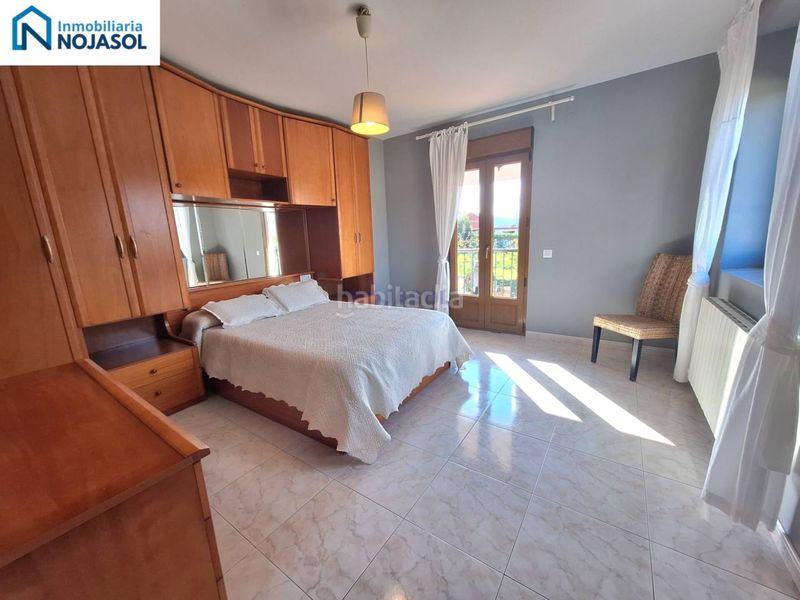 Foto 209c4463-3316-4c5f-819a-2dfa48170d94. Alquiler casa pareada en calle las viñas 73 ref.002436 chalet pareado 2 habit. con jardin en Noja