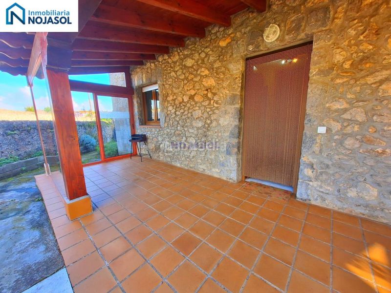 Foto 863dd13c-d1be-4f97-b89b-d019cfe6d89e. Alquiler casa pareada en calle las viñas 73 ref.002436 chalet pareado 2 habit. con jardin en Noja