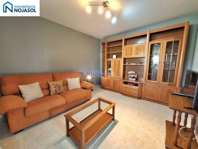 Foto 90a899f5-d808-458a-a5e3-94b2f8327c84. Alquiler casa pareada en calle las viñas 73 ref.002436 chalet pareado 2 habit. con jardin en Noja
