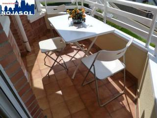 Rent Apartment in El arco 35. Ref. 002244 urbanización cerrada con piscina