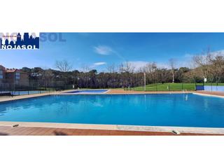 Lloguer Pis a Los pinares 54. Ref.002386  amplio y bonito piso de 3 hab. en urbanización con p