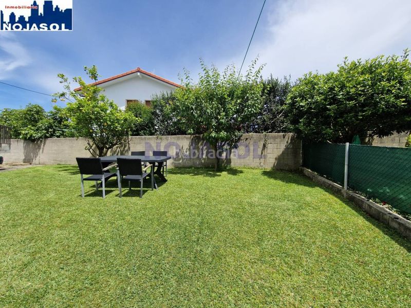 Foto 00004983-d764-4665-932e-83505d762bb5. Alquiler casa pareada en calle alcarite 45 ref.002289 casa individual planta alta cercana a la playa de Ris de 4 habitacion con jardin privado en Noja