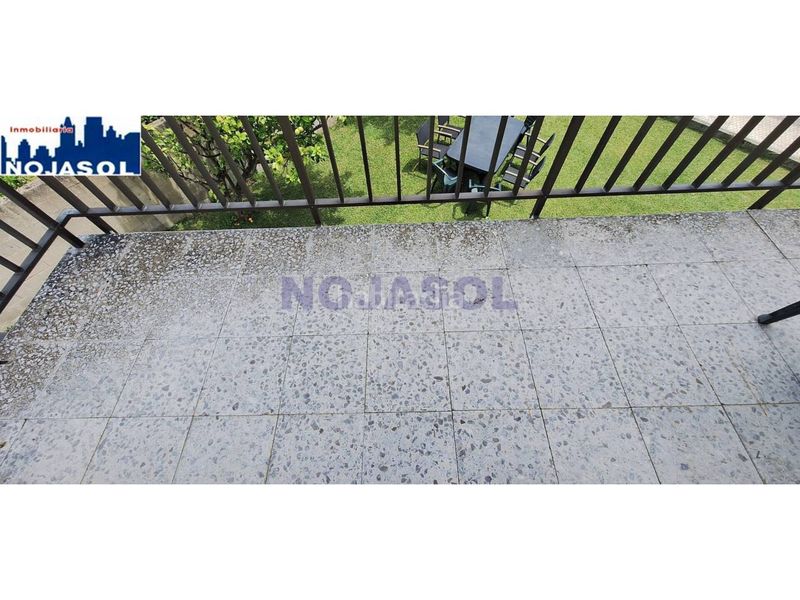 Foto 240e51ed-f775-4412-860c-8ed3d9882ab7. Alquiler casa pareada en calle alcarite 45 ref.002289 casa individual planta alta cercana a la playa de Ris de 4 habitacion con jardin privado en Noja