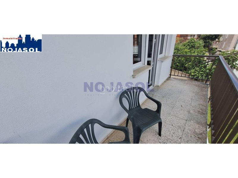 Foto 4d12d5e2-a841-4cff-bb8d-8b222f63cf20. Alquiler casa pareada en calle alcarite 45 ref.002289 casa individual planta alta cercana a la playa de Ris de 4 habitacion con jardin privado en Noja