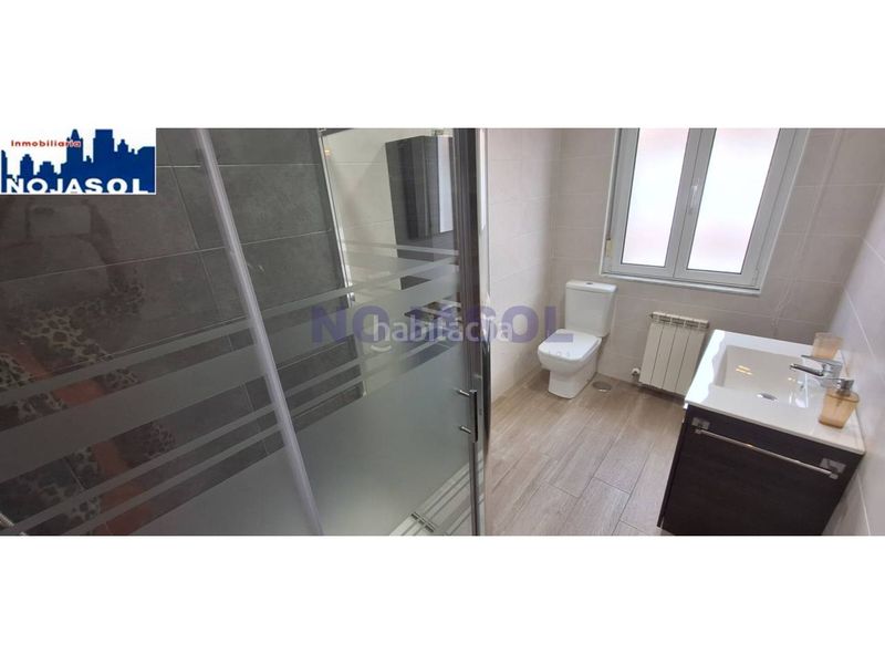 Foto c2d5f83d-da50-452d-a452-5f28a62a133b. Alquiler casa pareada en calle alcarite 45 ref.002289 casa individual planta alta cercana a la playa de Ris de 4 habitacion con jardin privado en Noja