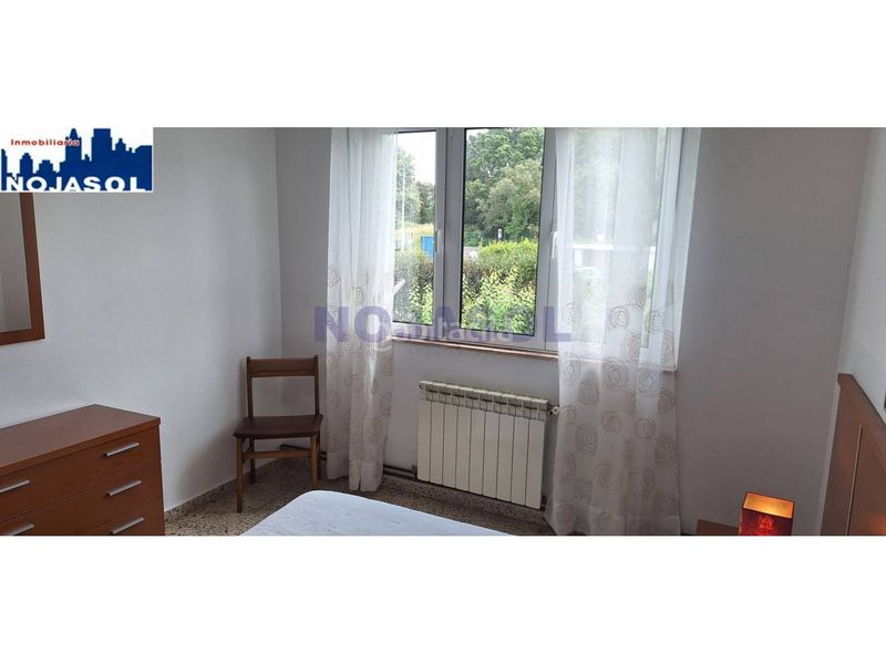 Foto c4477a71-5c7c-4a1c-8d5e-f26ccfb94439. Alquiler casa pareada en calle alcarite 45 ref.002289 casa individual planta alta cercana a la playa de Ris de 4 habitacion con jardin privado en Noja