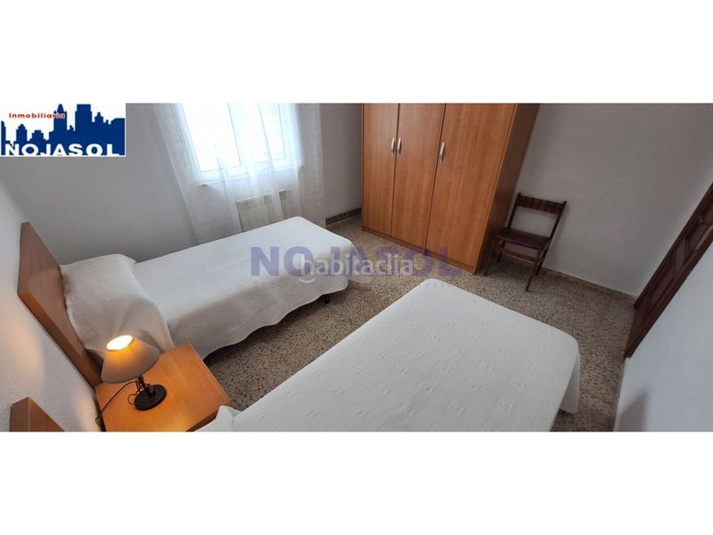 Foto e4e6b753-626c-489e-95c8-1559de2a3fa5. Alquiler casa pareada en calle alcarite 45 ref.002289 casa individual planta alta cercana a la playa de Ris de 4 habitacion con jardin privado en Noja