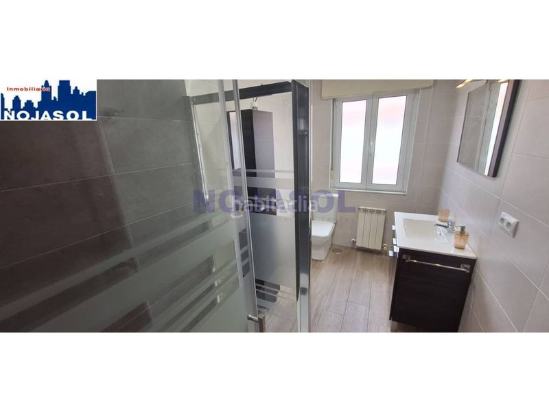Foto e999d415-cd56-4415-ac56-0018739de5bd. Alquiler casa pareada en calle alcarite 45 ref.002289 casa individual planta alta cercana a la playa de Ris de 4 habitacion con jardin privado en Noja