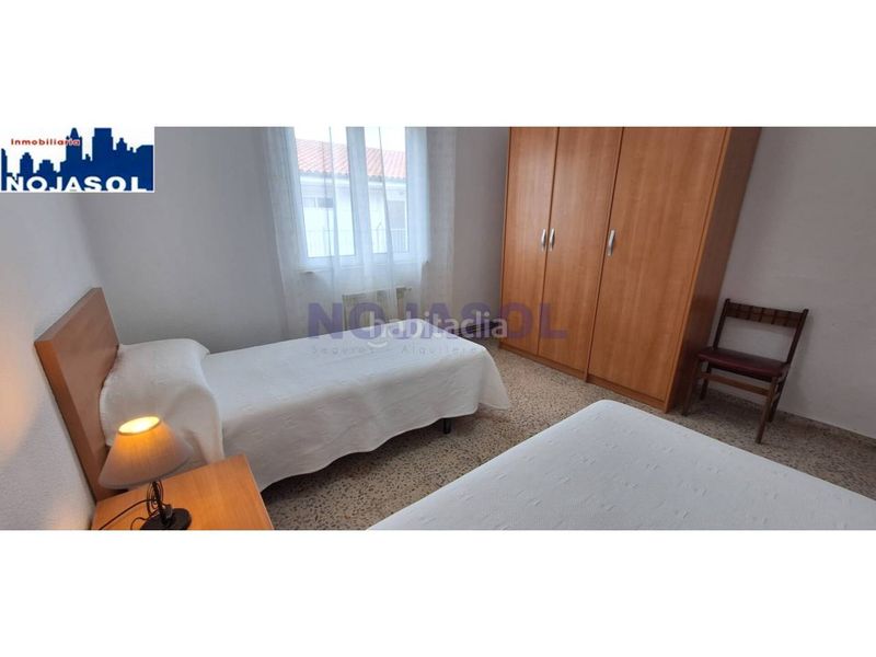 Foto ed0ecf89-2424-4658-ab93-802dd38113ee. Alquiler casa pareada en calle alcarite 45 ref.002289 casa individual planta alta cercana a la playa de Ris de 4 habitacion con jardin privado en Noja