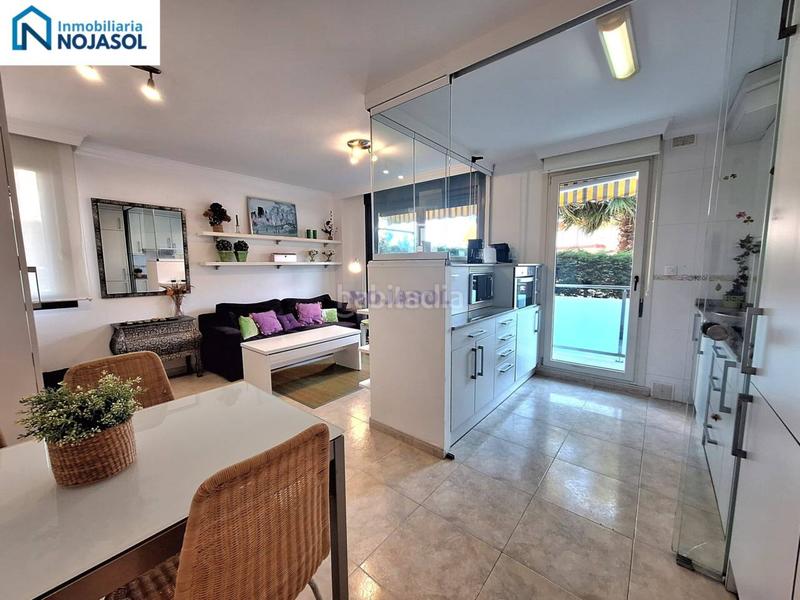 Foto f8a3caa1-855b-4f5f-bbe0-ec582a70734d. Lloguer apartament a la costa 2 a Tregadín Noja